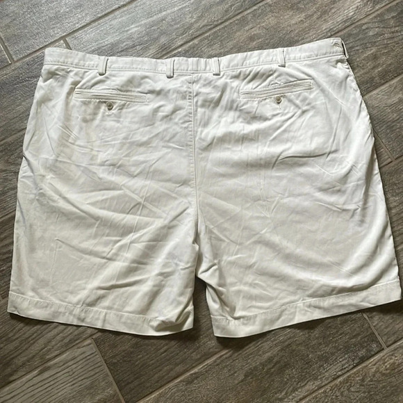 Tommy Bahama 9” tan shorts Men’s 54R Cotton Blend Casual Travel Relax Button Zip - Picture 7 of 11